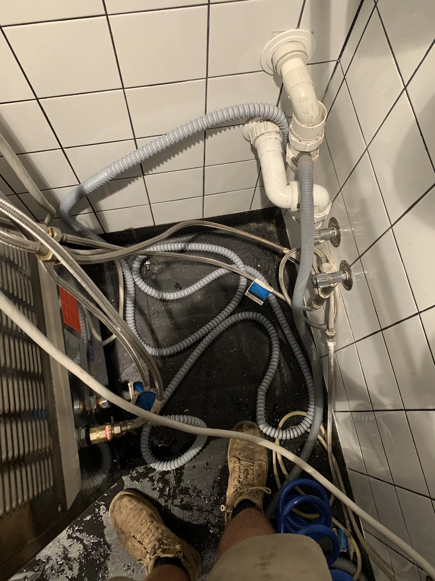 Barangaroo-Burst-Flexi-Drain-Hose-2-2