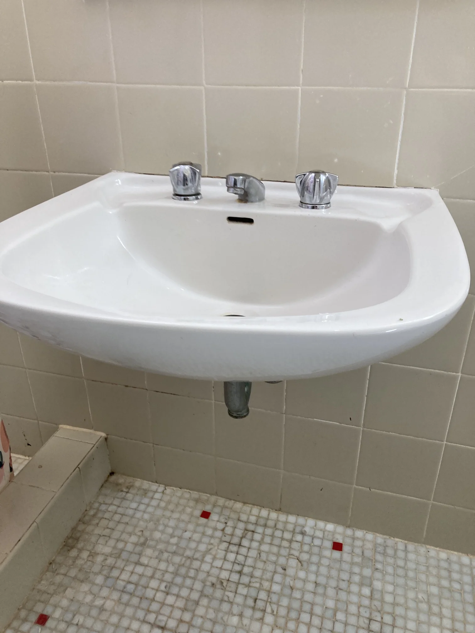 Bellevue Hill Blocked Basin