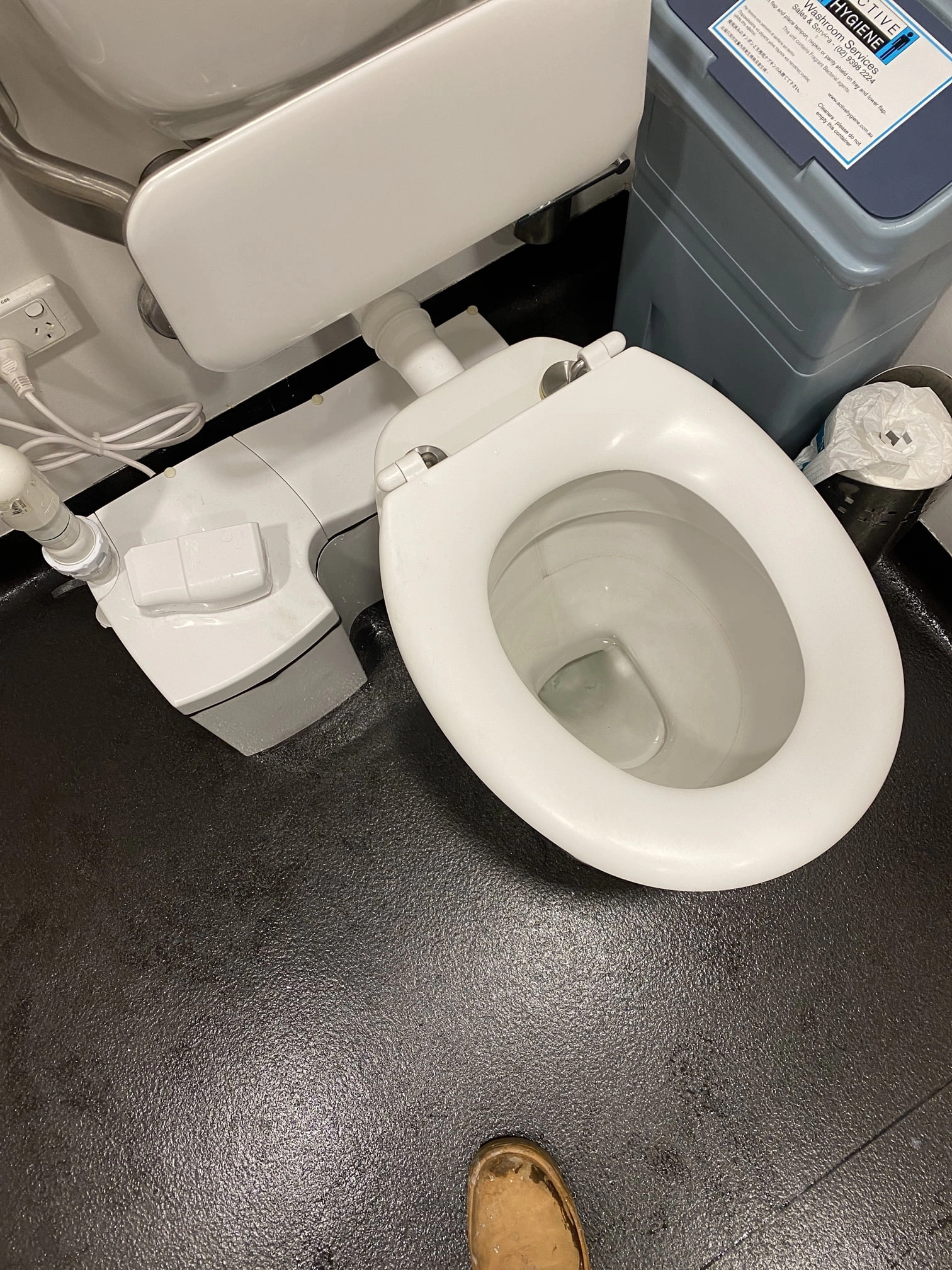 Rosebery-Blocked-Toilet-2
